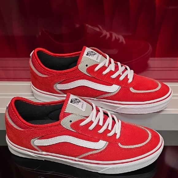 Vans Skate Rowley Red Men’s 9 NEW with Box